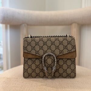 Gucci Dionysus Small Shoulder Bag